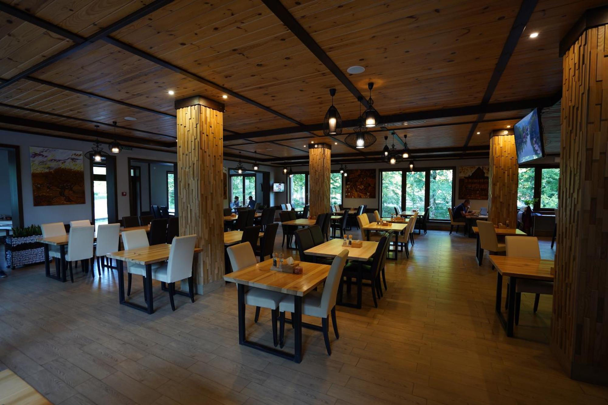Hotel Ozero Vita Nizhniy Studenyy エクステリア 写真