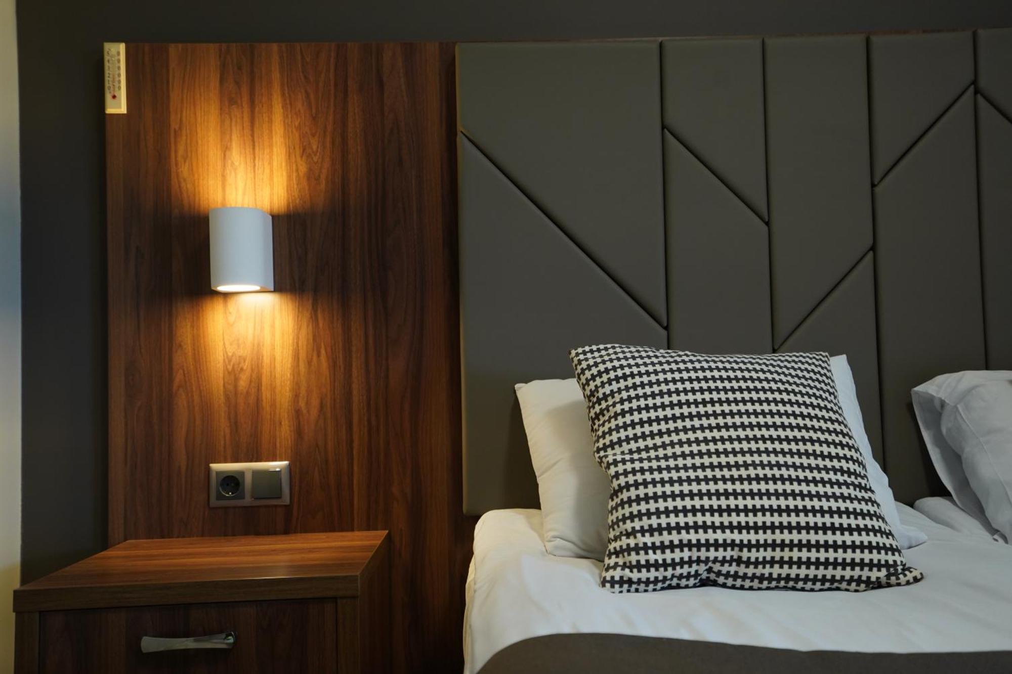 Hotel Ozero Vita Nizhniy Studenyy エクステリア 写真