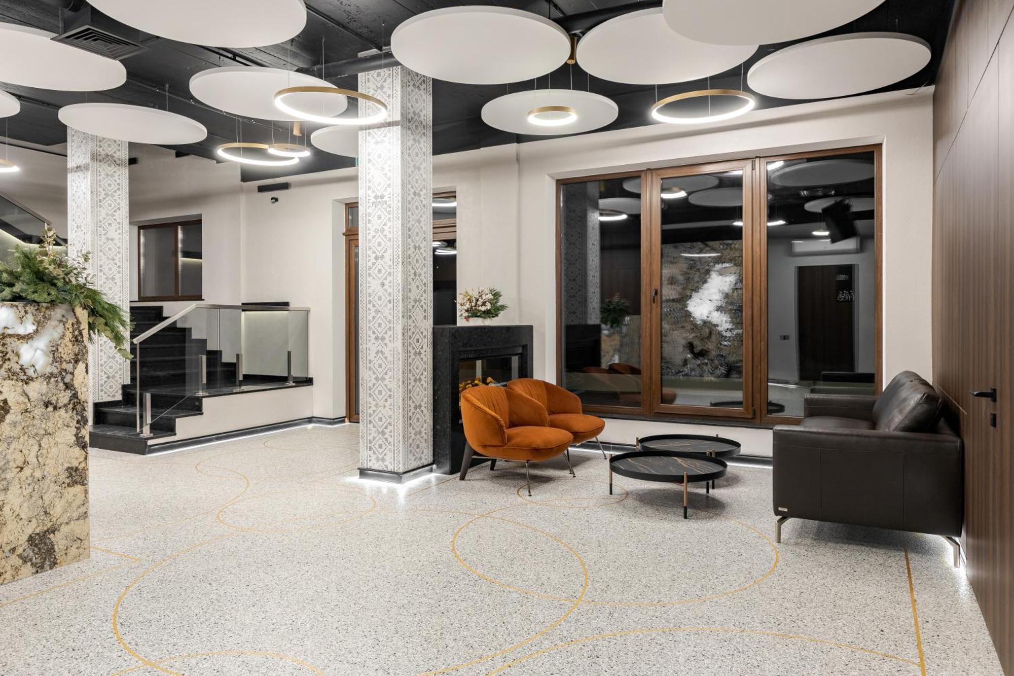 Hotel Ozero Vita Nizhniy Studenyy エクステリア 写真