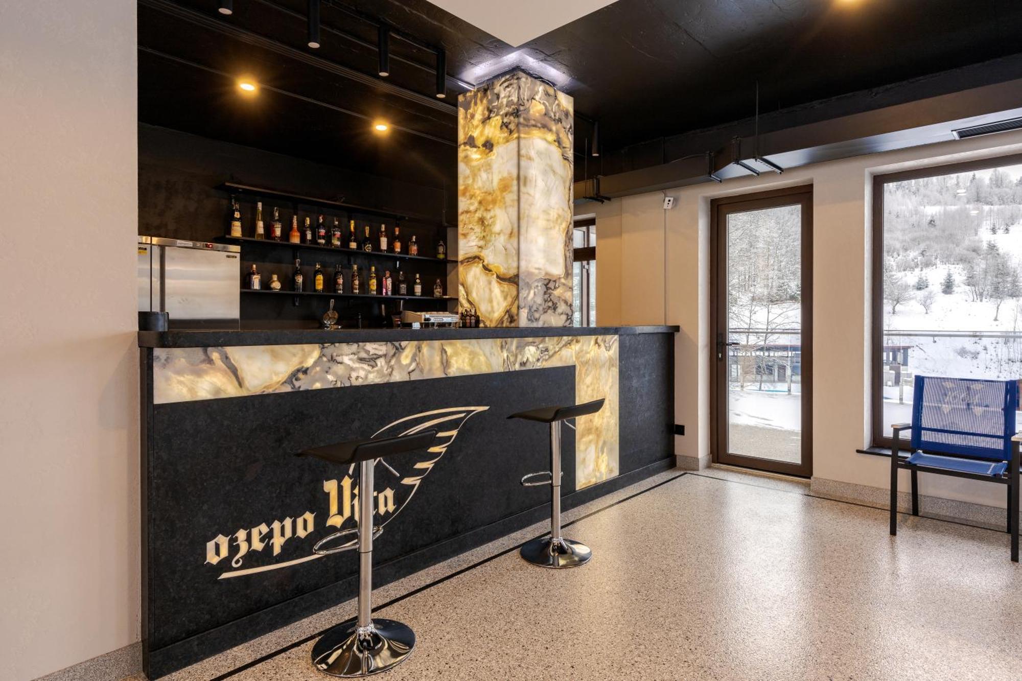 Hotel Ozero Vita Nizhniy Studenyy エクステリア 写真