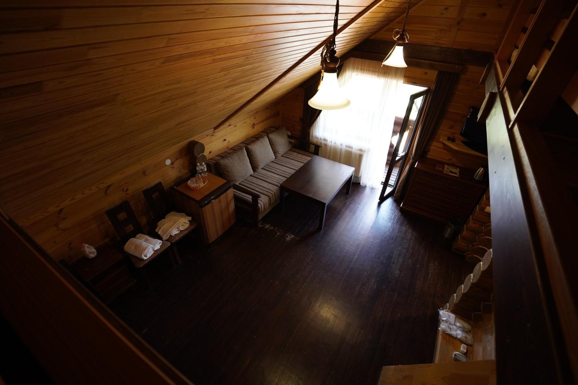 Hotel Ozero Vita Nizhniy Studenyy エクステリア 写真