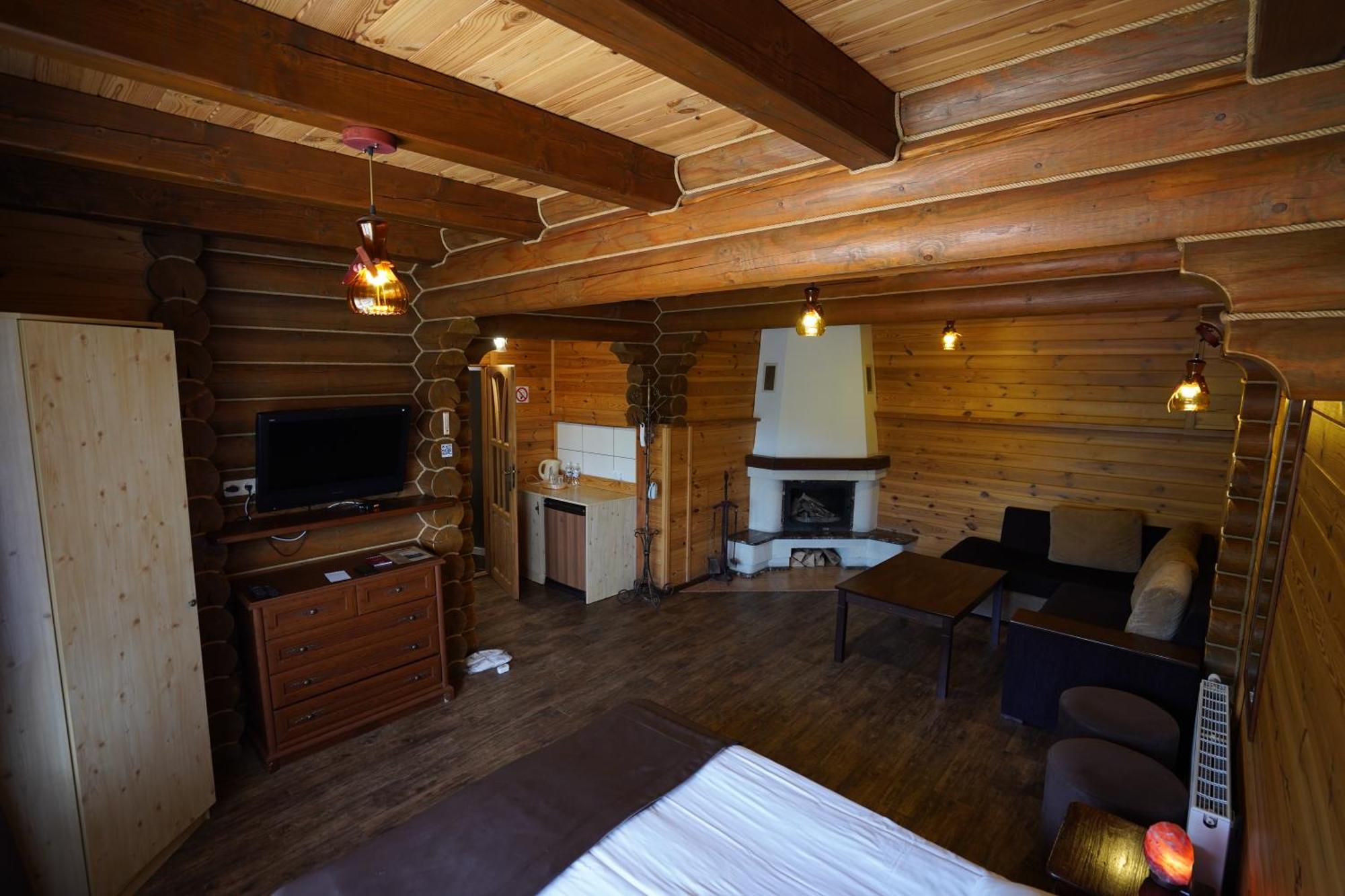 Hotel Ozero Vita Nizhniy Studenyy エクステリア 写真